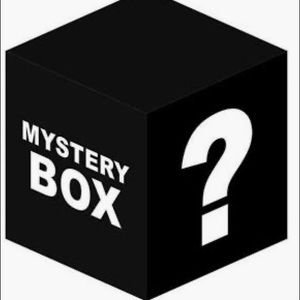 💥 Sneaker Mystery Box Meant for Size 11 US Men 💥